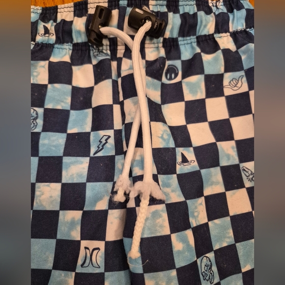 Hurley Boy Swim Trunks 3T - Picture 2 of 4